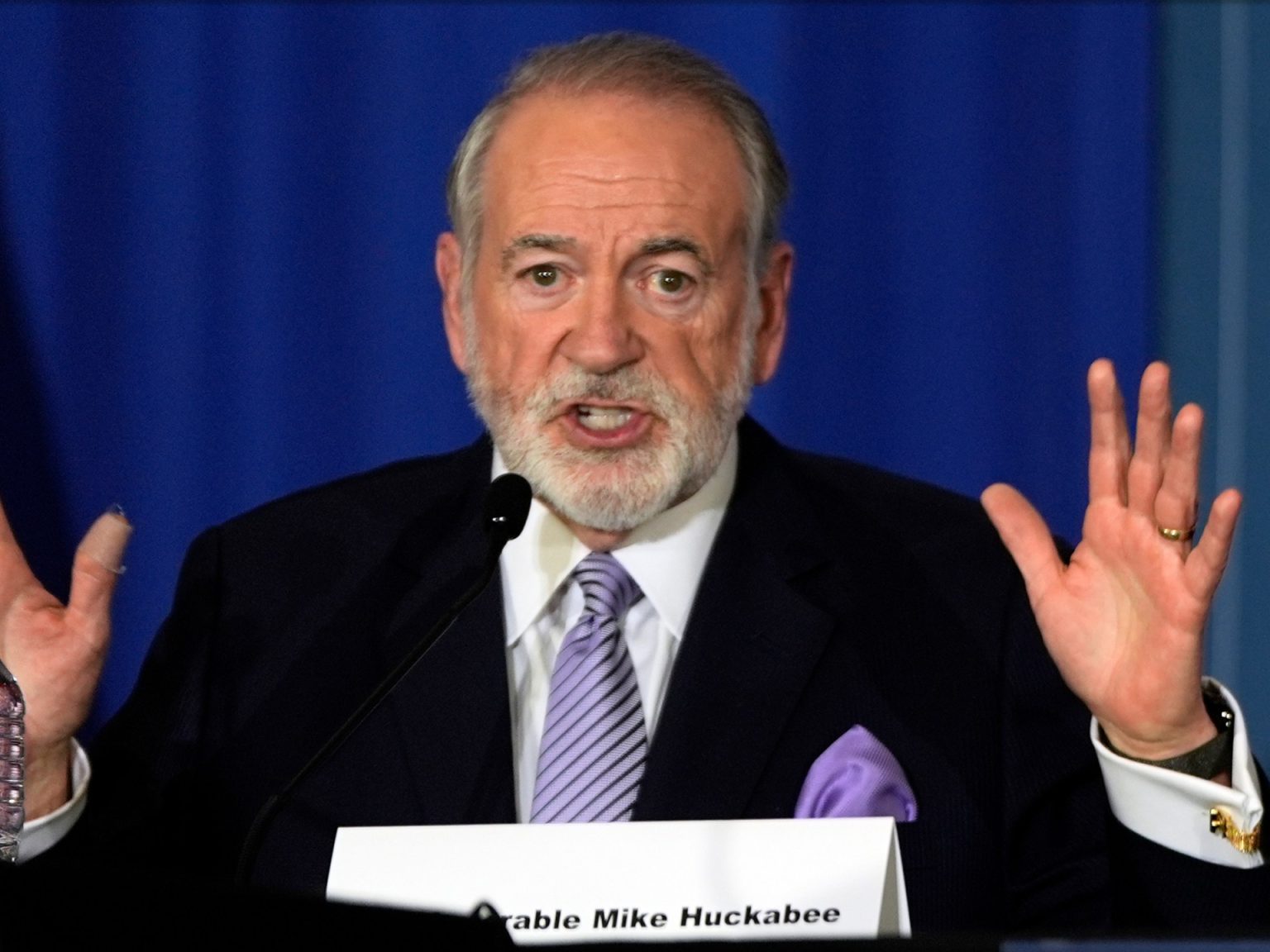 سفير أميركا بإسرائيل: كانت ليلة قاسية ذهبت خلالها للملاجئ 5 مرات