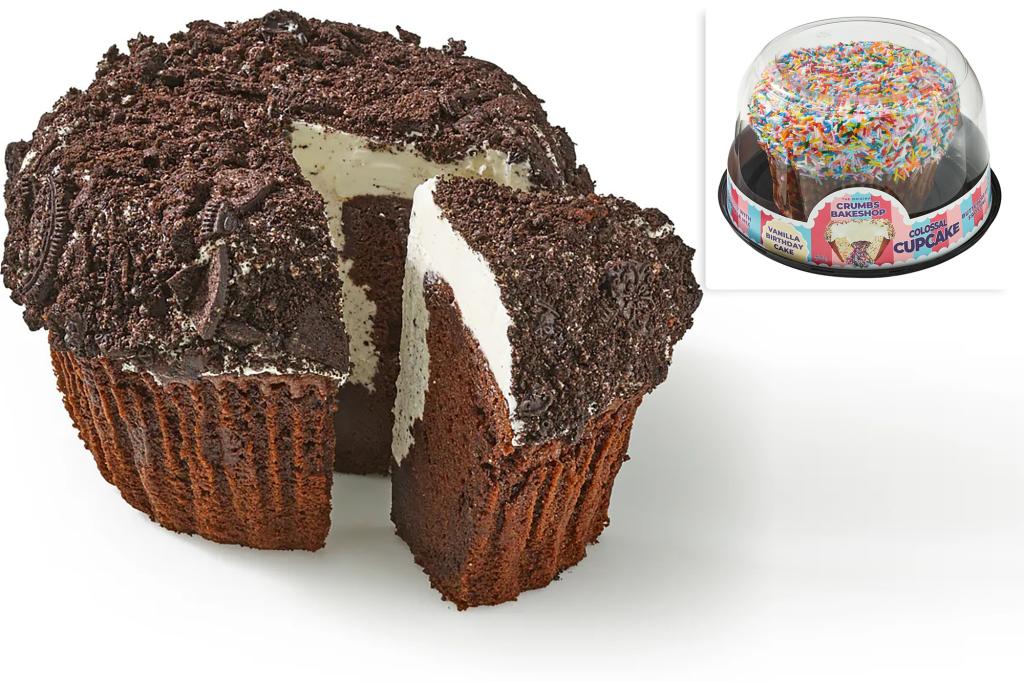 “Colossal” 4 رطل 6000 كب كيك من Calorie التي أنشأتها محلات السوبر ماركت المحببة في NYC Bakery