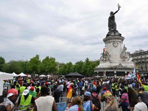 طعون بالجملة في ترشيحات الرئاسة بالكاميرون وبول بيا في قلب الجدل