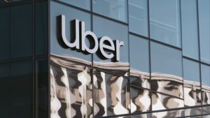 يعيد Uber دور كبير مسؤولي العمليات في دور Khosrowshahi Loosens Grip