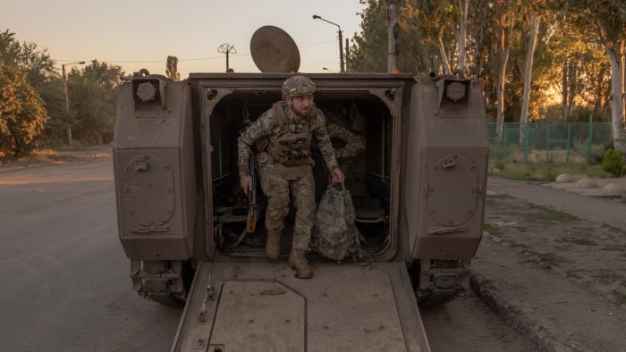 إن تعزيز الدفاع عن الاتحاد الأوروبي لن يقوض التحالف عبر الأطلسي