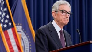 جاي باول للتراجع عن مكالمات التخفيضات في أسعار الاحتياطي الفيدرالي بمجرد يوليو