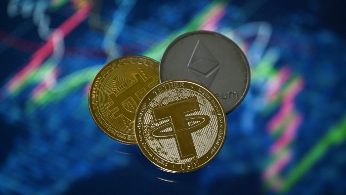 لماذا يجب أن نشعر بالقلق بشأن ظهور stablecoins