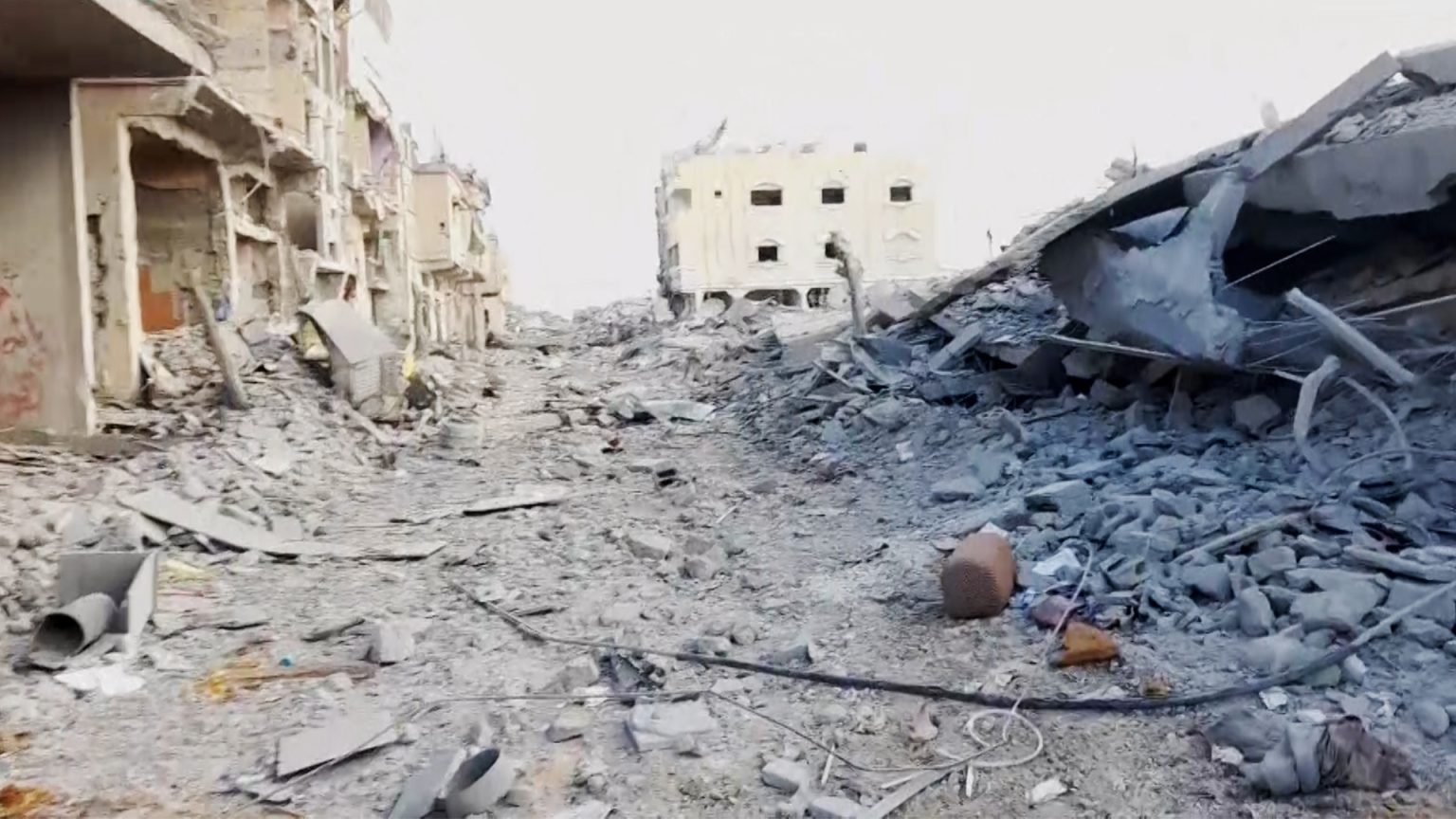 العفو الدولية: محو إسرائيل بلدة خزاعة دليل على ارتكابها إبادة جماعية في غزة