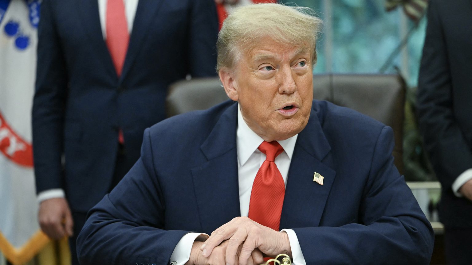 ترامب يعلن موافقة إسرائيل على هدنة بغزة لمدة 60 يوما