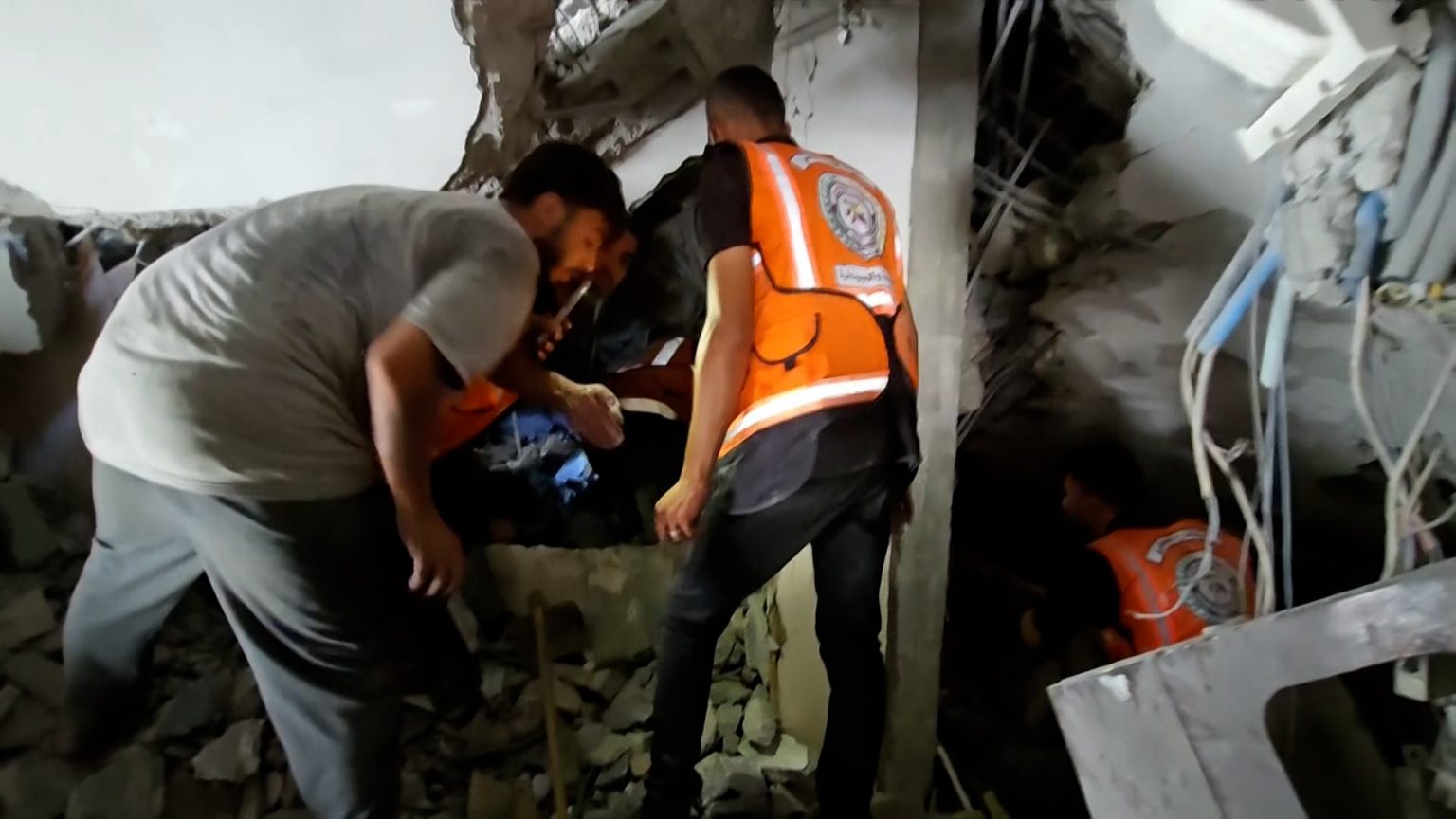 مجزرة مروعة بميناء غزة وموجة نزوج جديدة شمال القطاع