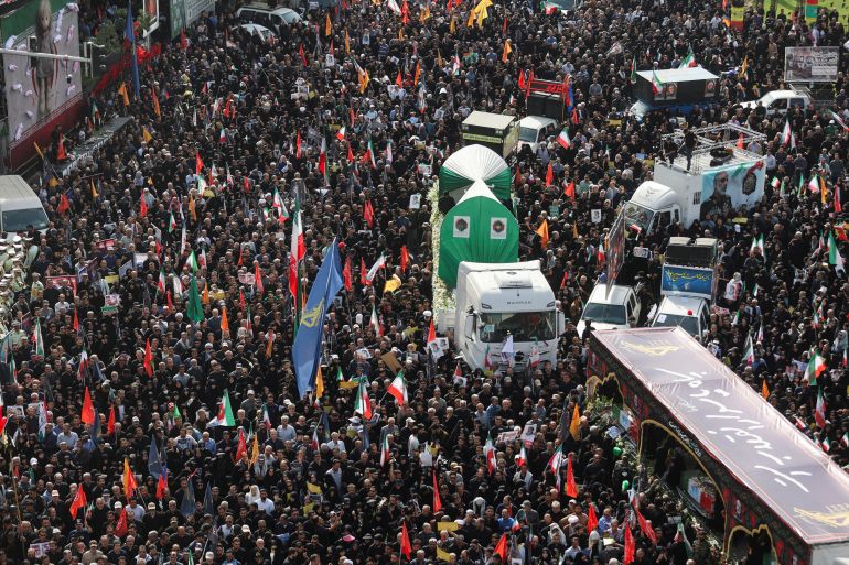 People attend the funeral procession of Iranian military commanders, nuclear scientists and others killed in Israeli strikes, in Tehran, Iran, June 28, 2025. Majid Asgaripour/WANA (West Asia News Agency) via REUTERS ATTENTION EDITORS - THIS PICTURE WAS PROVIDED BY A THIRD PARTY TPX IMAGES OF THE DAY