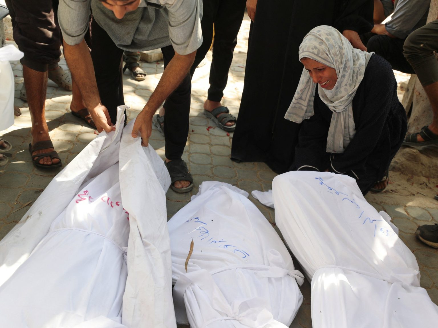 هآرتس: إسرائيل قتلت نحو 100 ألف فلسطيني في غزة