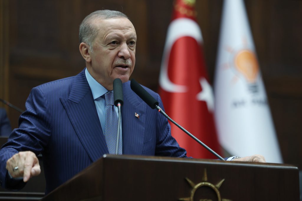 أردوغان: من يصمت عن غزة شريك لإسرائيل في جرائمها