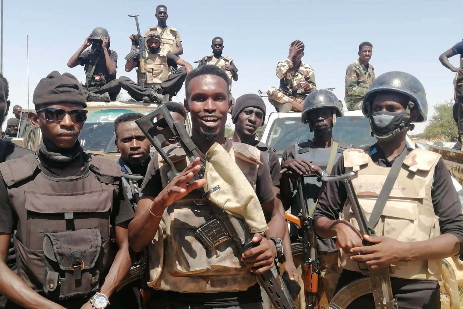 الجيش السوداني يتحدث عن صد هجمات بالفاشر وتحذيرات أممية من تفشي الكوليرا