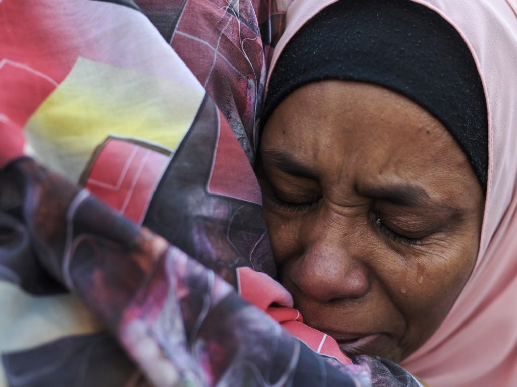 مصر تُقدّم رحلات قطار مجانية للاجئين السودانيين العائدين إلى ديارهم