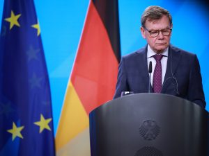 ألمانيا تدعو لبدء محادثات حل الدولتين