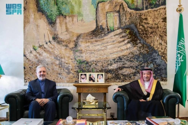 يتلقى FM السعودي رسالة من النظير الإيراني