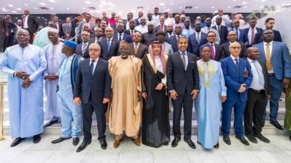 تعهد المملكة العربية السعودية بمبلغ 25 مليار دولار ويفتح المزيد من السفارات في أفريقيا