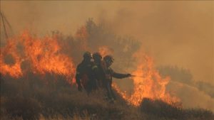 حالة الطوارئ المعلنة في جزيرة كريت بعد أن تدمر الهشيم إيرابيترا