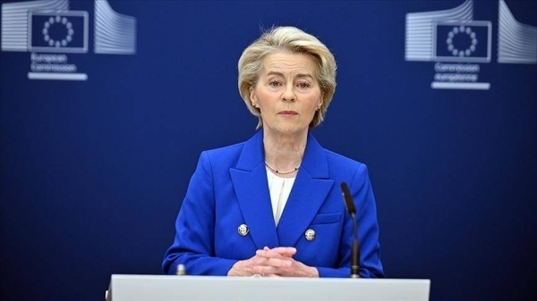 Von der Leyen يتعهد بالدفاع عن مصالح الاتحاد الأوروبي بعد أن أعلن ترامب التعريفات بنسبة 30 ٪