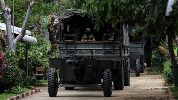 تستمر الاشتباكات الحدودية التايلاندية على الرغم من توقف ترامب لدفع إطلاق النار