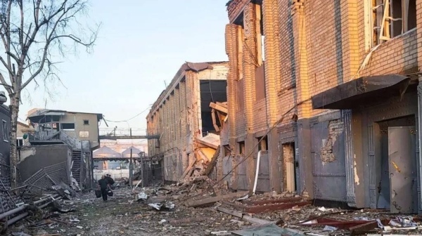 روسيا تضرب السجن في أوكرانيا ، مما أسفر عن مقتل 17 وجرح العشرات