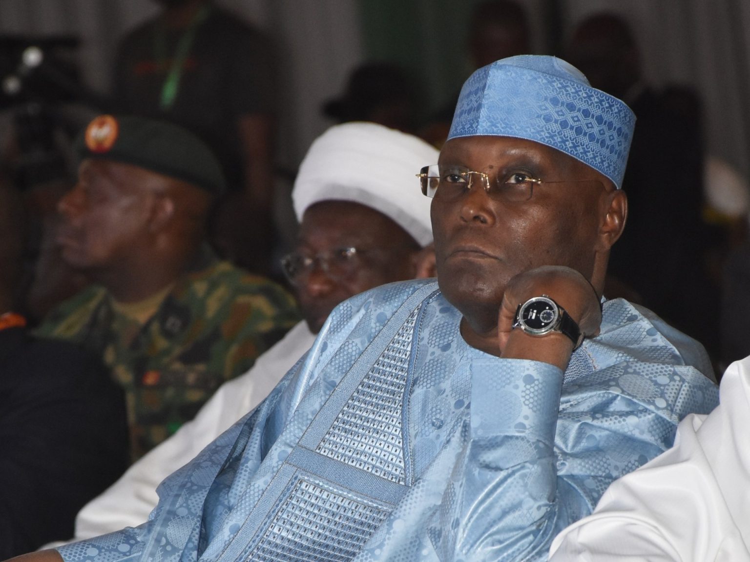 أتيكو أبو بكر يغادر حزبه الديمقراطي الشعبي ويؤسس جبهة نيجيرية جديدة