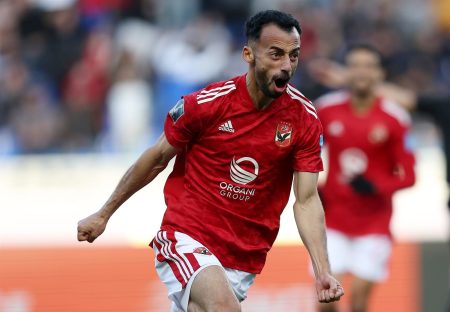 وليد صلاح الدين يطالب عبد القادر بالرد الفوري على عرض التجديد