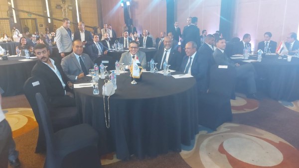 الفنان أحمد العوضي يشارك في احتفالية “الجبهة الوطنية” لتكريم أوائل الثانوية العامة