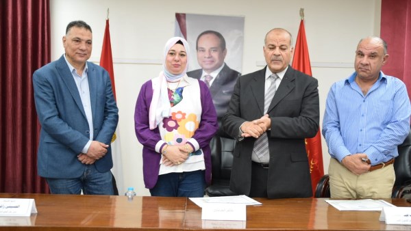 تعليم بورسعيد يكرم المدارس الفائزة في أوائل الطلبة للشهادة الإعدادية تعليم بورسعيد يكرم المدارس الفائزة في أوائل الطلبة للشهادة الإعدادية