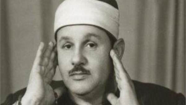 ذكرى وفاة الشيخ محمود علي البنا.. سفير القرآن الذي قرأ المصحف في الحرمين