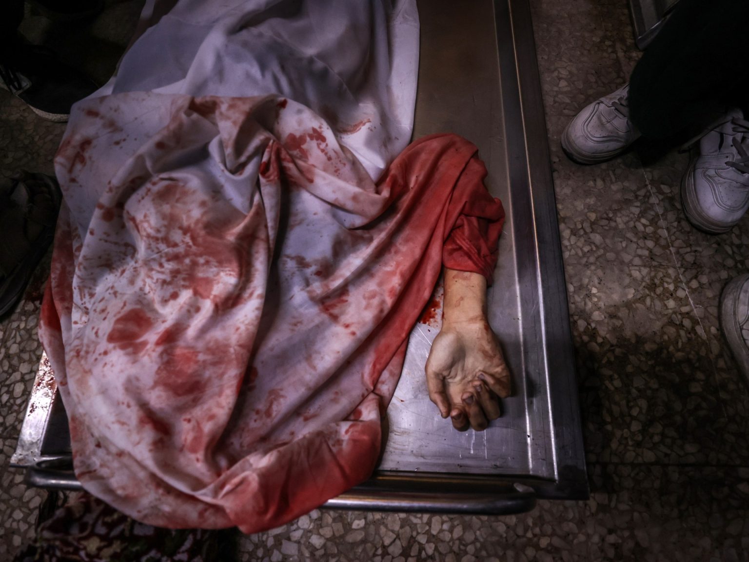 الحرب على غزة.. 70 شهيدا خلال 24 ساعة والاحتلال يواصل قصف خيام النازحين