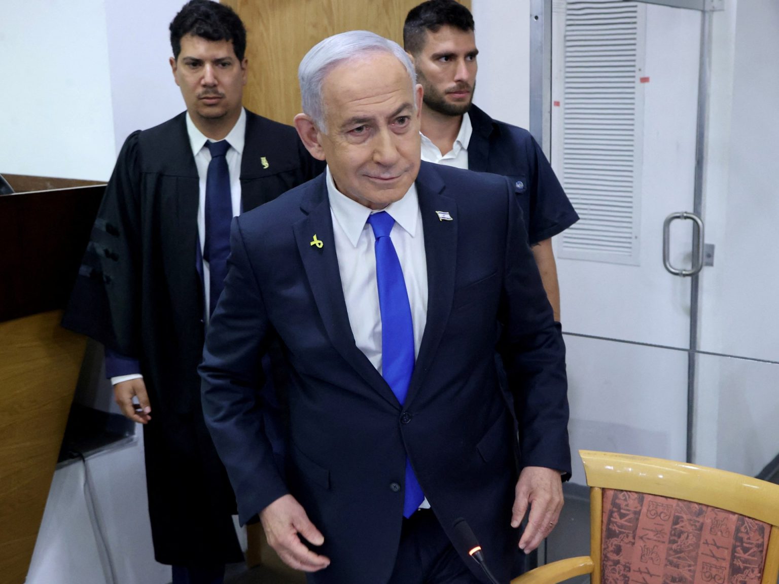 انتهاء جلسة محاكمة نتنياهو لأسباب أمنية