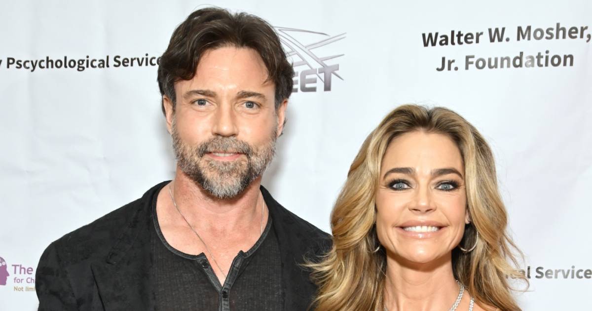 GetTyimages-2215652035 Denise Richards Ex يتحدث عن