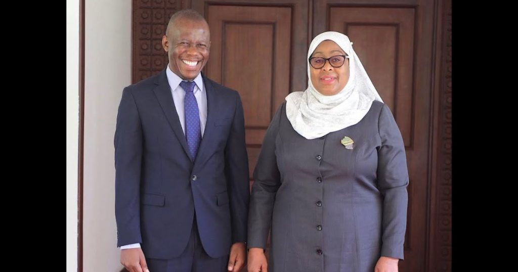 سفير تنزانيا بكوبا يستقيل ويتهم القيادة السياسية بانتهاك الدستور