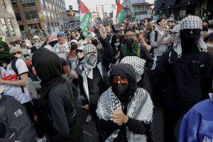 كناري ميشن وفريق النمر.. هكذا تطارد أميركا أنصار فلسطين