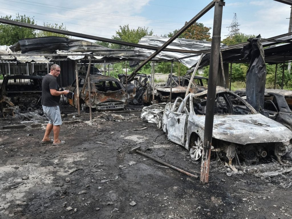 عشرات القتلى والجرحى بضربات روسية استهدفت جنوب شرق أوكرانيا