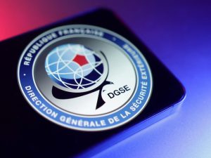 توقيف ضابط فرنسي سابق بتهم اعتداءات جنسية على أطفال بأفريقيا