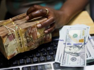 ارتفاع تحويلات الكينيين بالخارج ومخاوف بشأن الضريبة الأميركية