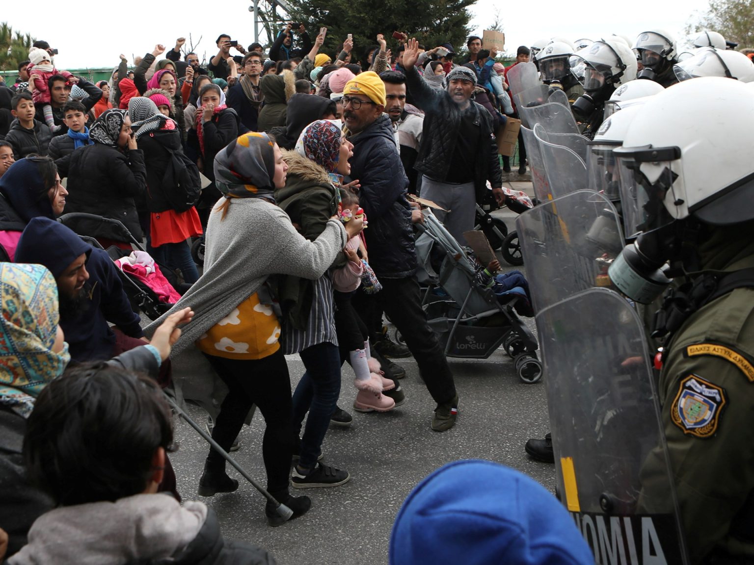 رايتس ووتش: تعليق اليونان حق اللجوء ينتهك الحقوق ويعرّض الأرواح للخطر