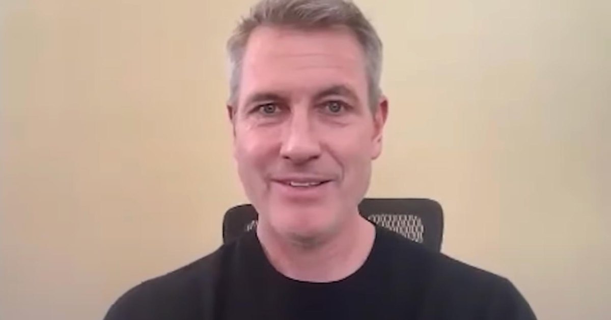 من هو الرئيس التنفيذي لشركة Andy Byron في Coldplay Concert 007