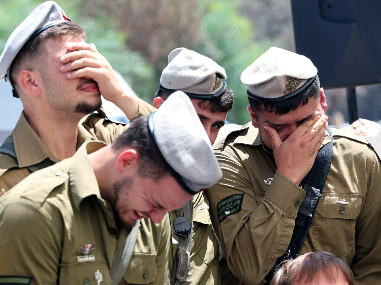 والدة أسير إسرائيلي: على نتنياهو ألا يسمح بانهيار مفاوضات الدوحة