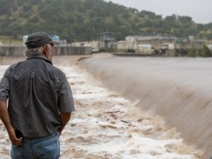 أكثر من 20 قتيلا جراء سيول مفاجئة في تكساس الأميركية