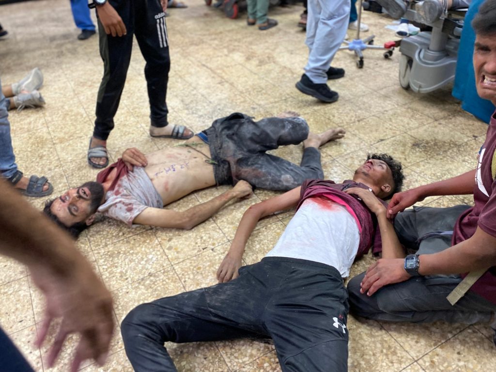 5 شهداء بقصف ليلي على غزة واستهداف للشجاعية بالمسيّرات