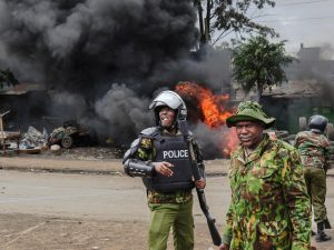 من يقف وراء العنف في كينيا؟