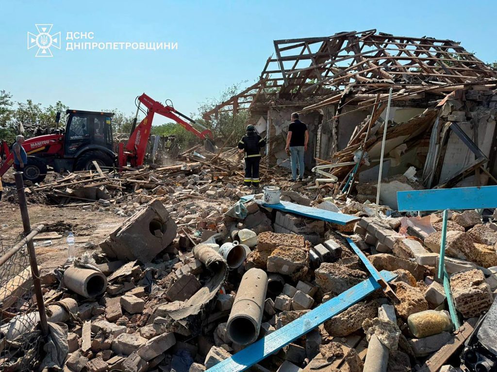 روسيا تعلن السيطرة على بلدتين بدونيتسك وزيلينسكي يدعو الغرب لقرارات حازمة