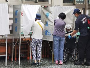 تصويت تاريخي بتايوان لعزل 24 نائبا معارضا واتهامات بتدخل صيني