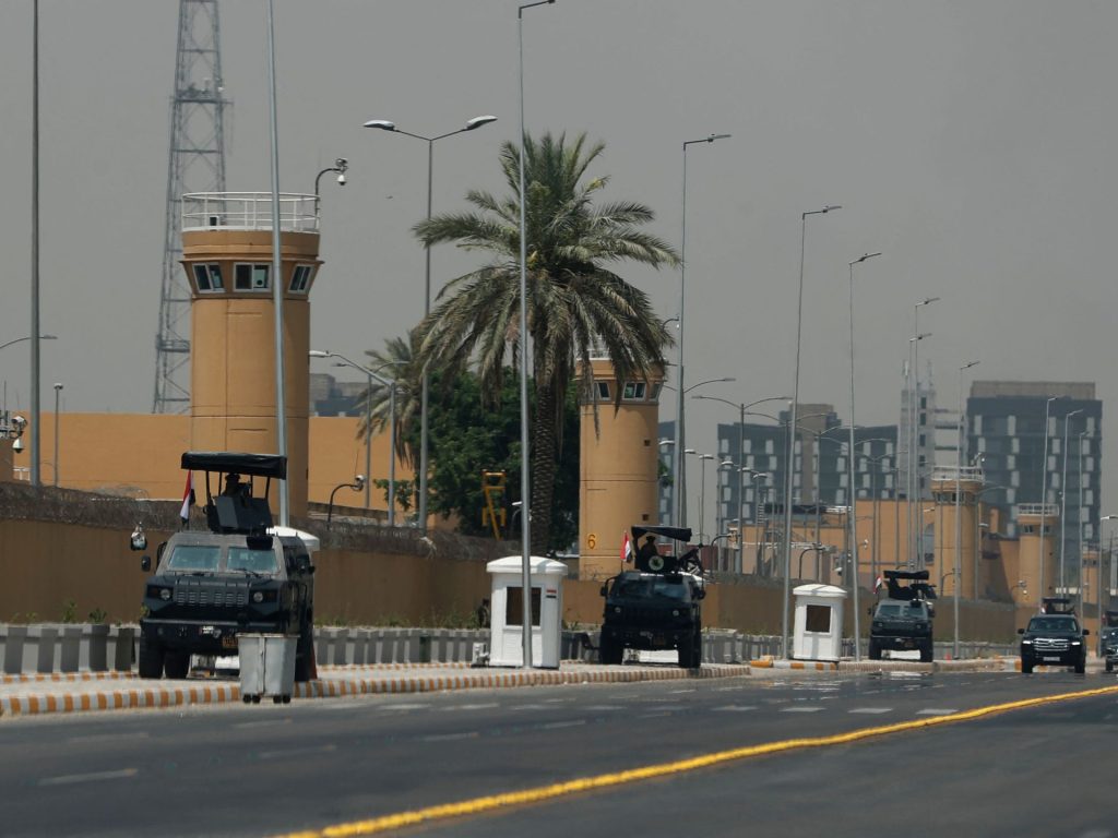 الولايات المتحدة تسمح بعودة دبلوماسييها إلى العراق
