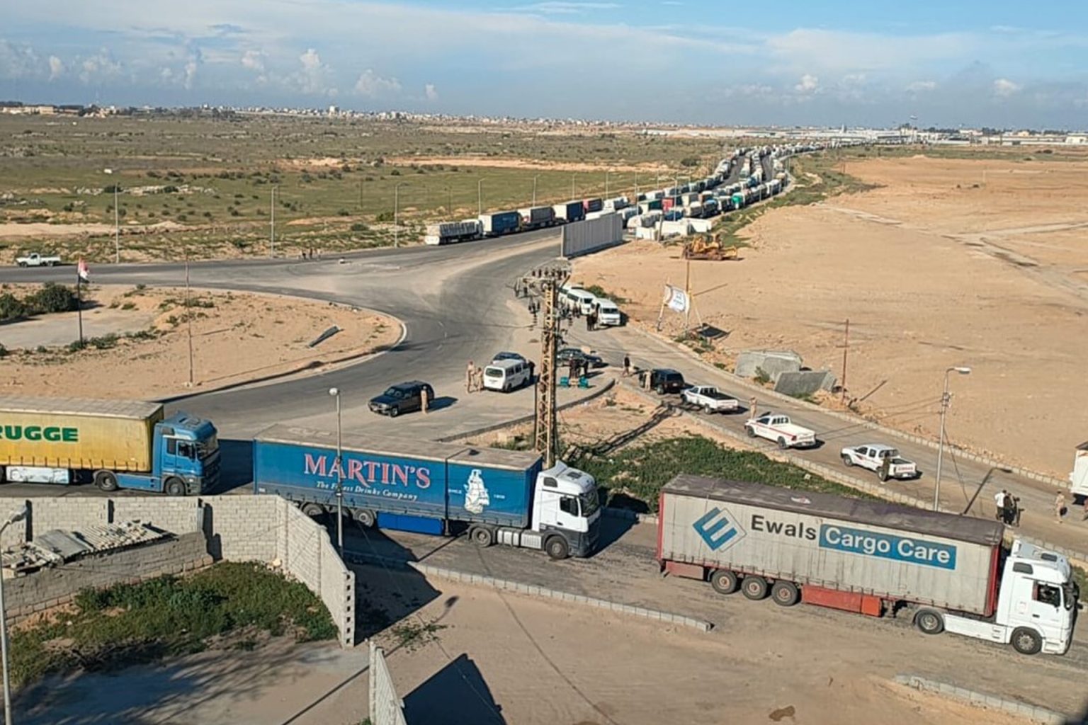 حملة رقمية منظمة لغسل يد إسرائيل من تجويع غزة واتهام الأمم المتحدة