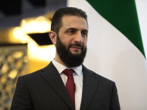 مصدر سوري ينفي اجتماع الشرع بمسؤولين إسرائيليين