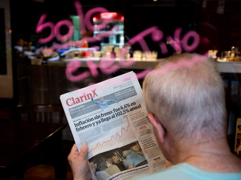 دراسة: الجمهور يرغب في عناوين بسيطة ومباشرة على عكس الصحفيين