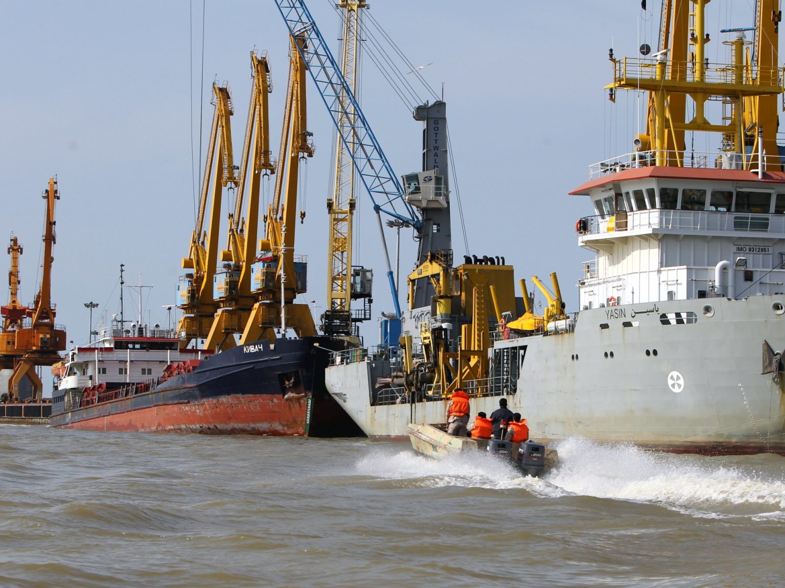 واشنطن تفرض أكبر حزمة عقوبات على إيران منذ عام 2018