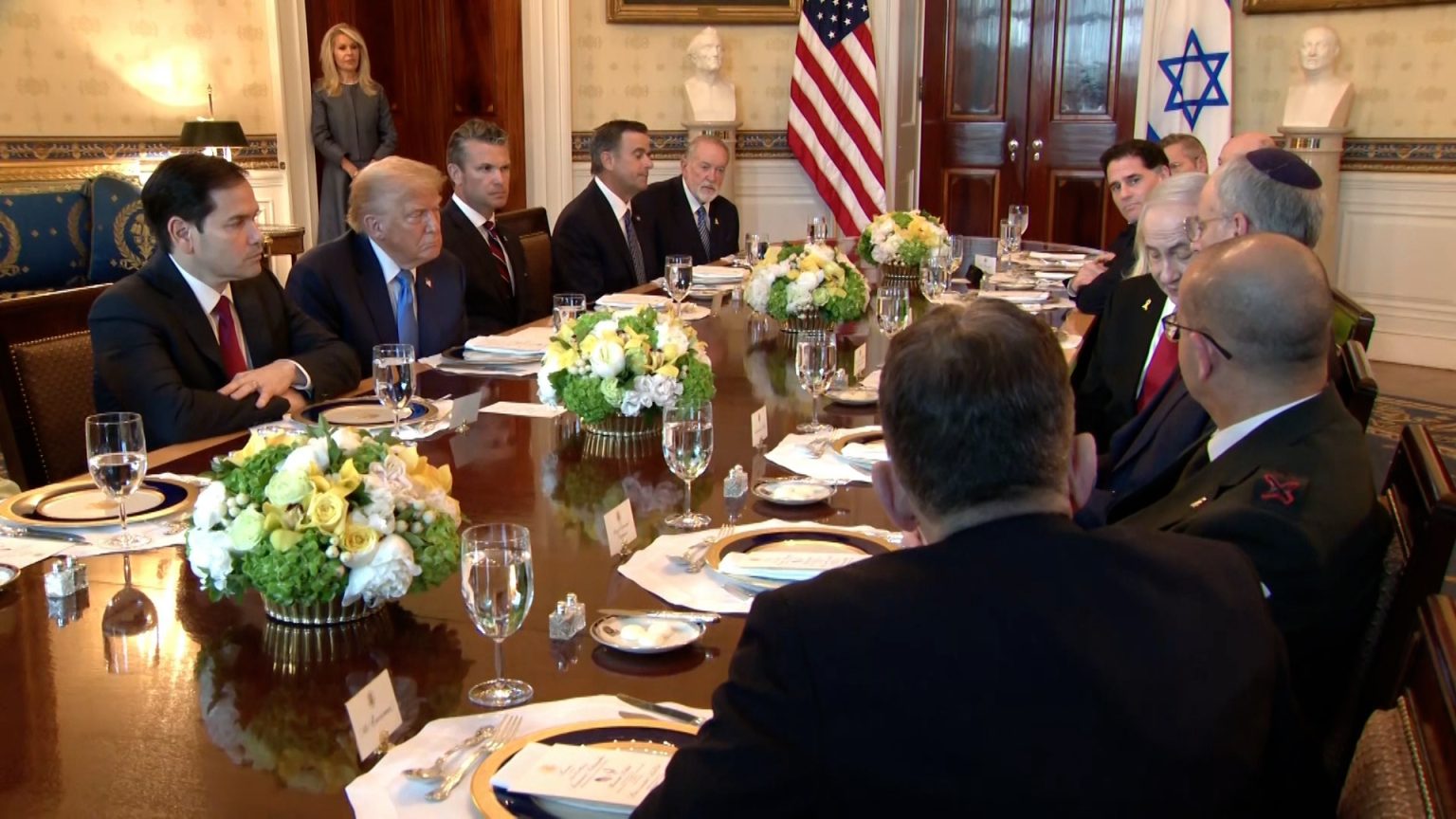 مفاوضات الدوحة عن غزة تتواصل ووفد قطري في محادثات بالبيت الأبيض