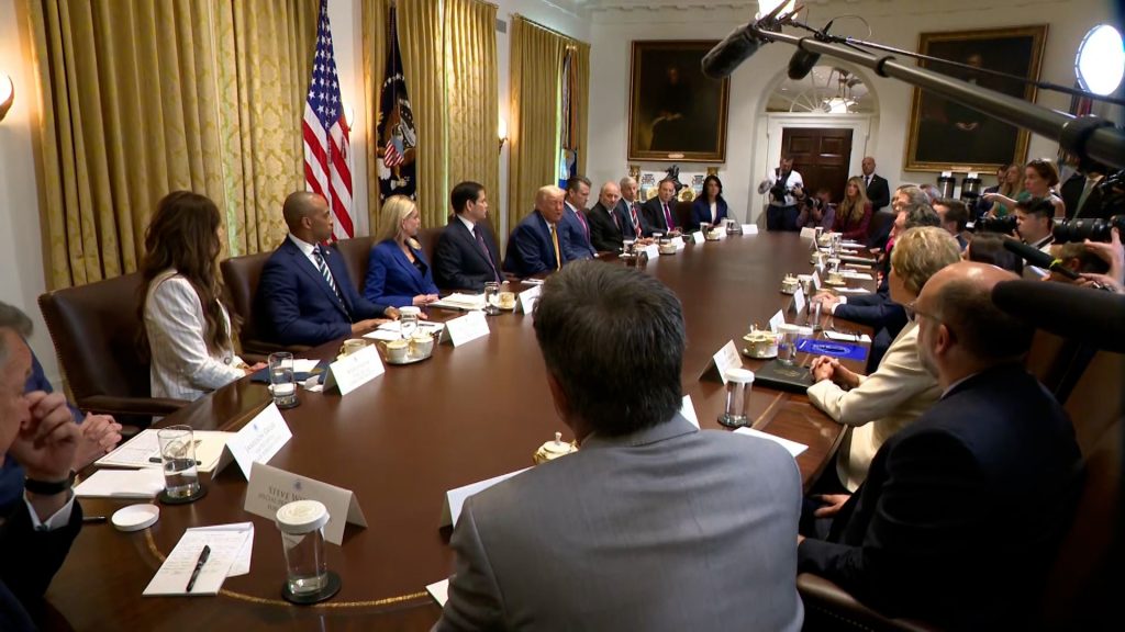 أكسيوس: محادثات قطرية أميركية إسرائيلية في البيت الأبيض بشأن غزة